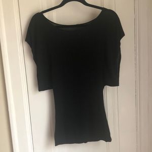 Black sweater knit short sleeve top